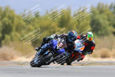 media/Apr-09-2023-SoCal Trackdays (Sun) [[333f347954]]/Turn 7 (1135am)/